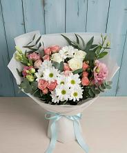 Букет цветов из:  Розы, Лизиантусы и Хризантемы в Ховрино