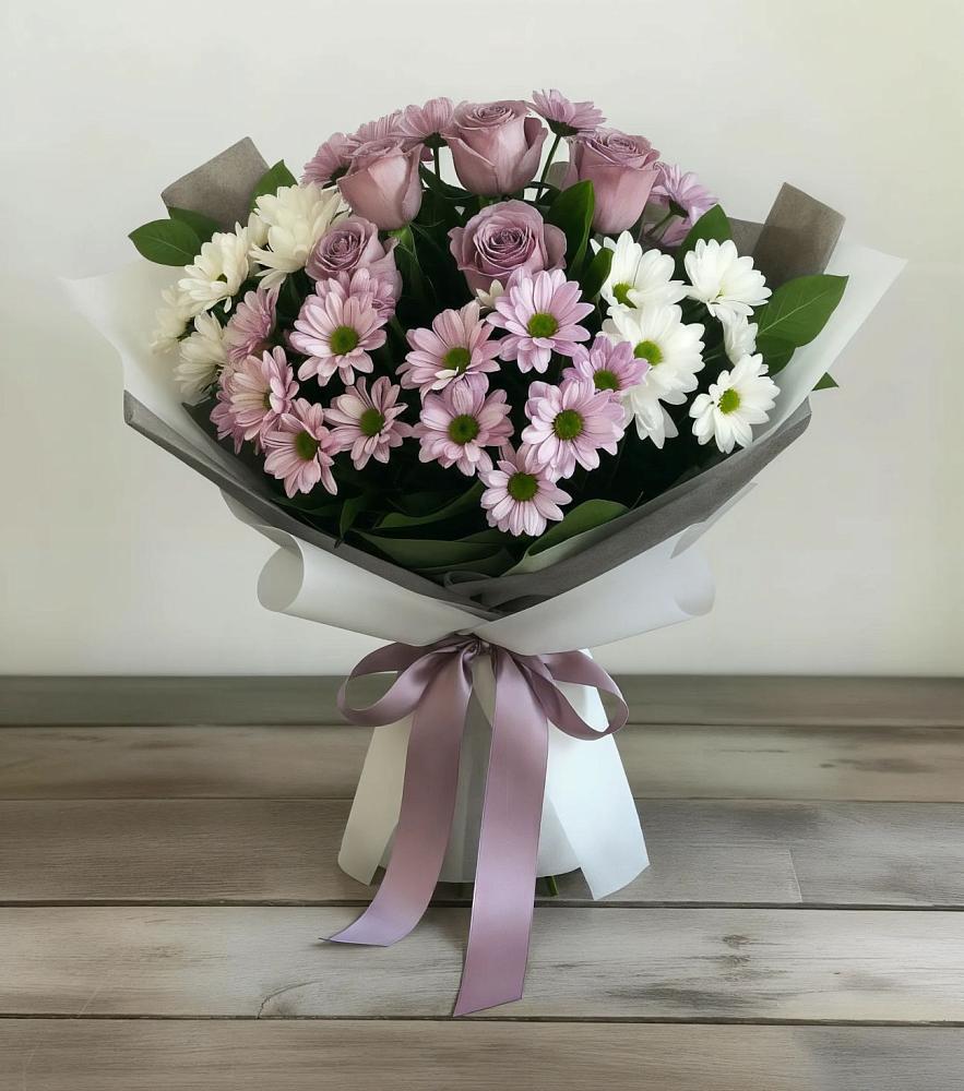 Букет цветов из: Хризантемы и Розы в Ховрино