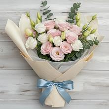 Букет цветов из:  Лизиантусы в Ховрино