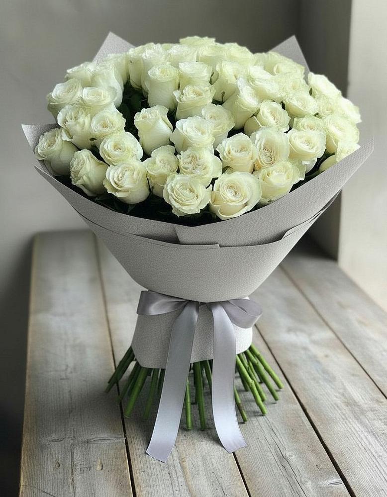 Букет 35 Белых роз в Ховрино