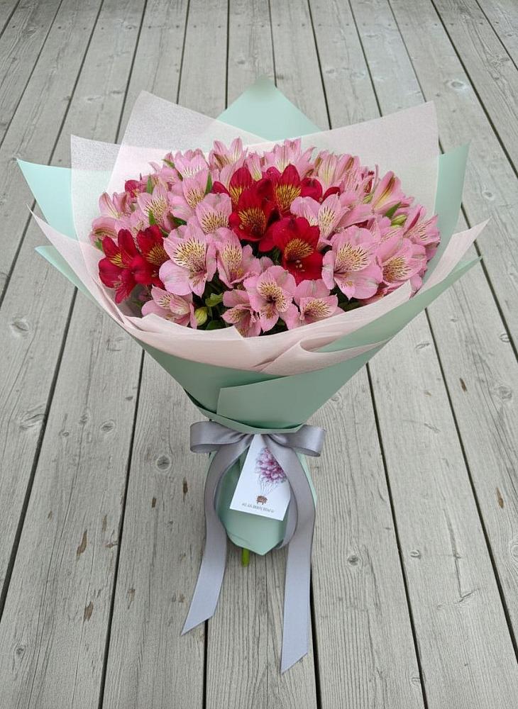 Букет цветов из: Альстромерии в Ховрино