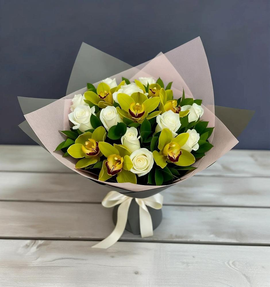 Букет цветов из: Орхидеи и Розы в Ховрино