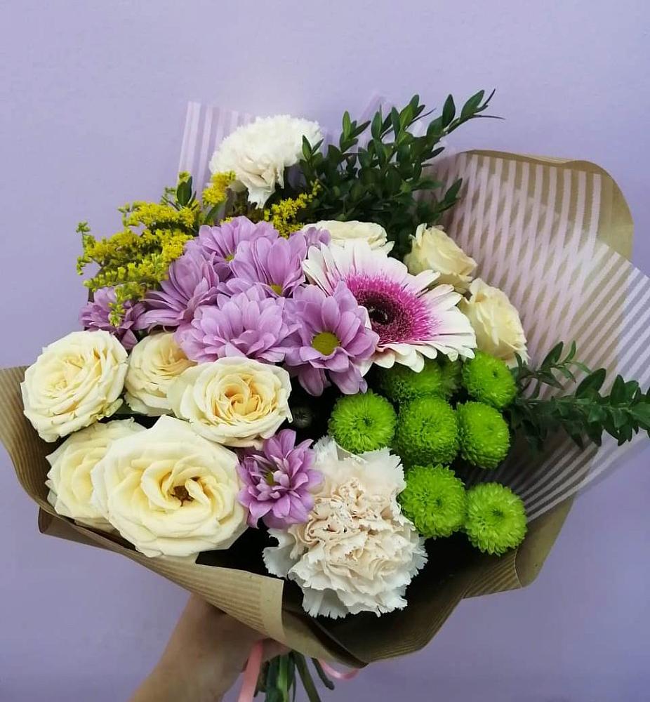 Букет цветов из: Хризантемы, Розы, Гвоздики и Герберы в Ховрино