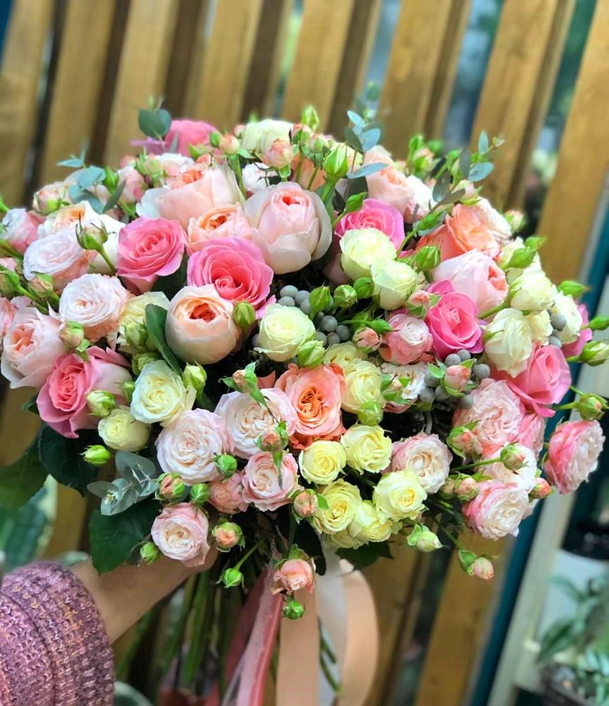 Букет цветов из: Розы в Ховрино