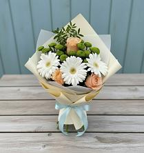 Букет цветов из:  Герберы, Розы и Хризантемы в Ховрино